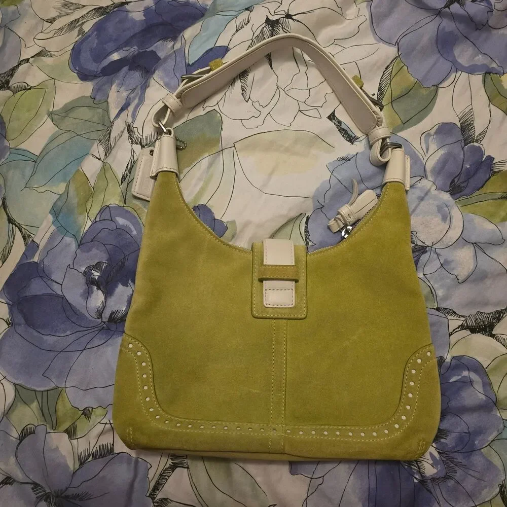 Vintage Y2K Coach Hamptons / Soho Lime Green Suede Bag